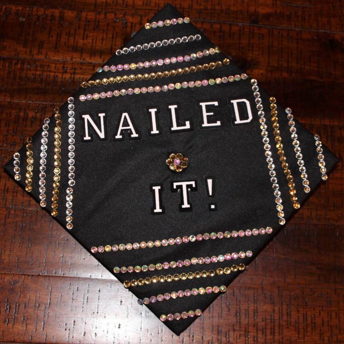 How to make graduation cap decoration