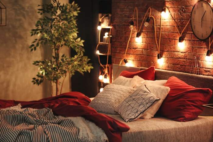 How to decorate your room with fairy lights